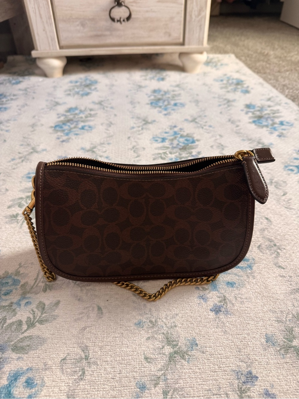 Coach Dark Brown Signature Canvas Waverly Bag with Gold Chain - Picture 4 of 8